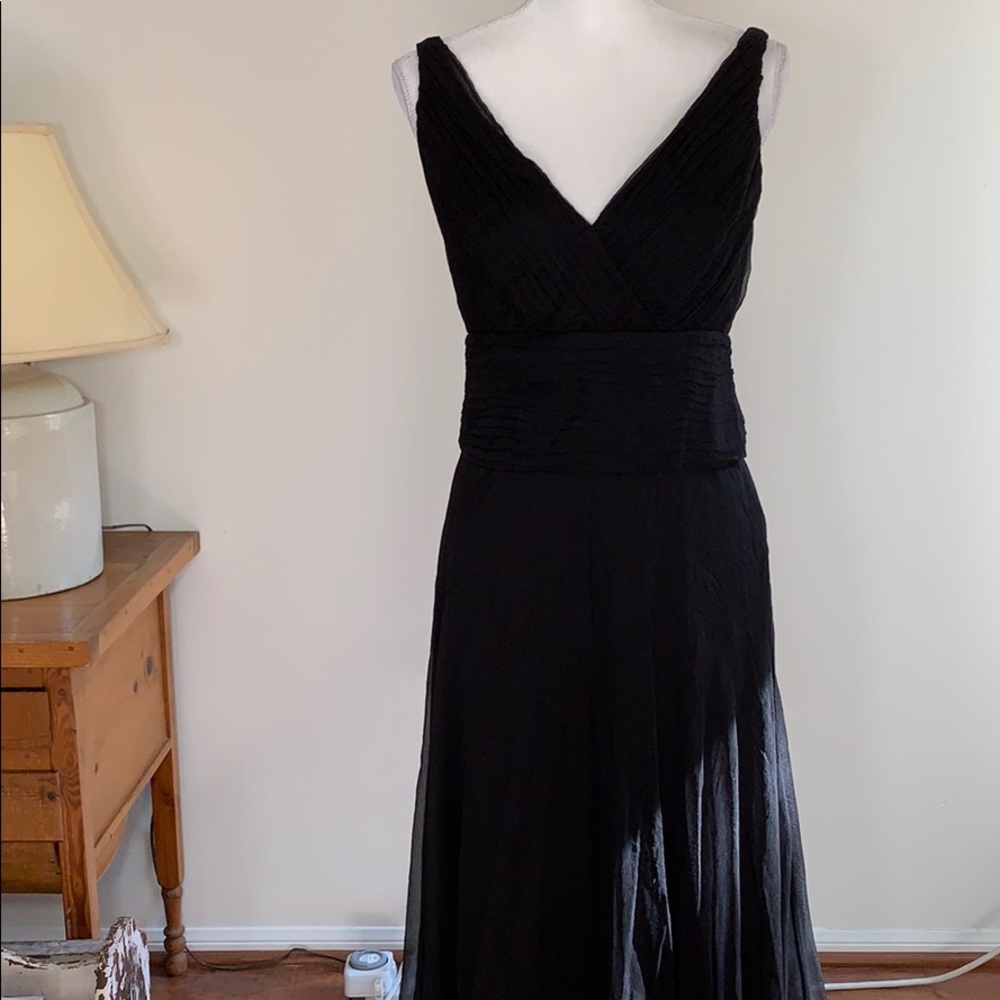 Tadashi Shoji Black silk special occasion dress